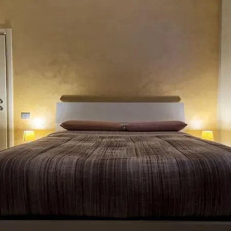 Apartament Holiday Home *