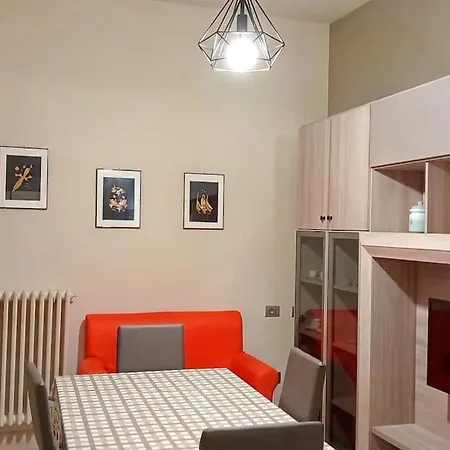 Holiday Home דירה *